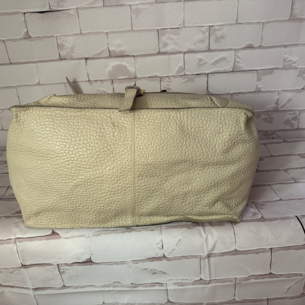 osklen rio de janeiro bag 
Elegant Cream Leather Tote Bag - Picture 3 of 15